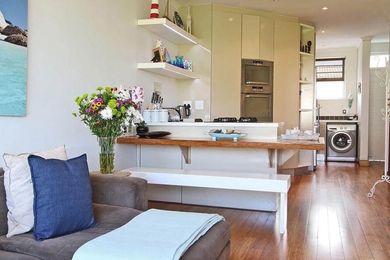 Vredenhof Self Catering Apartment Kapstaden Exteriör bild