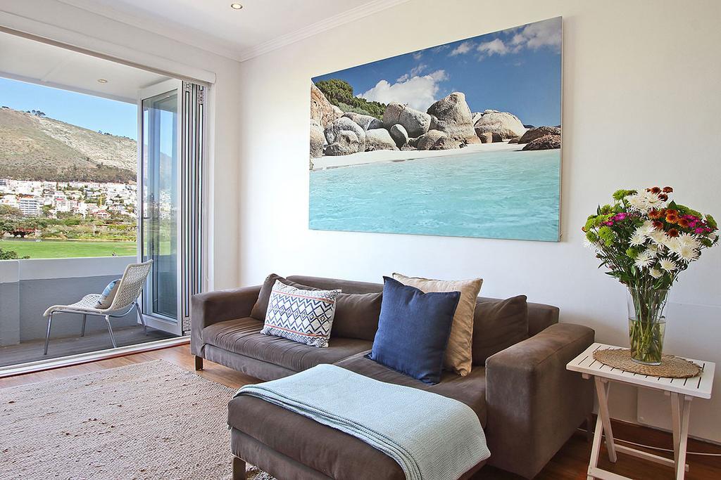 Vredenhof Self Catering Apartment Kapstaden Exteriör bild